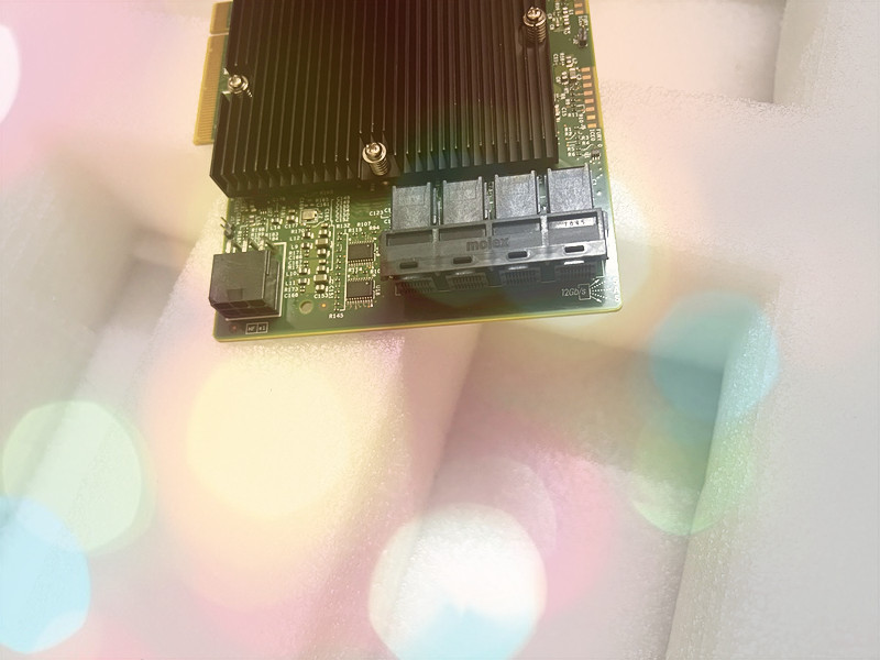 Karta kontrolera RAID LSI SAS  – Lsi 9300 16I Hba It Mode recenzja i cena